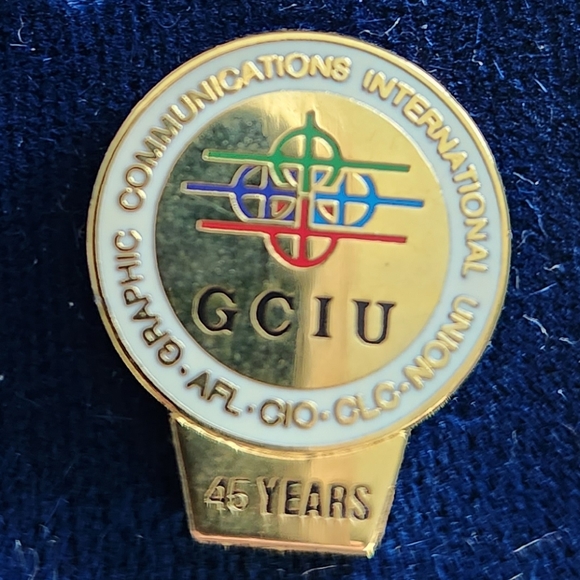 Vintage Accessories Vintage Gciu Lapel Pin Graphic Communications